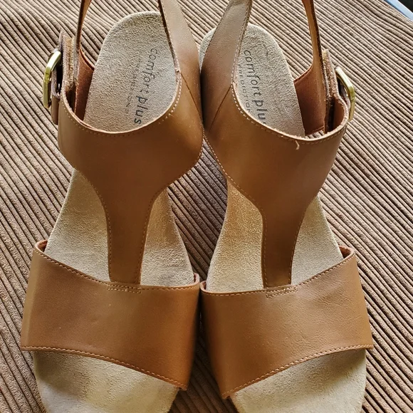 Comfortview Predictions Women's Wedge heel open toe ankle strap sandals 10W - Picture 2 of 13